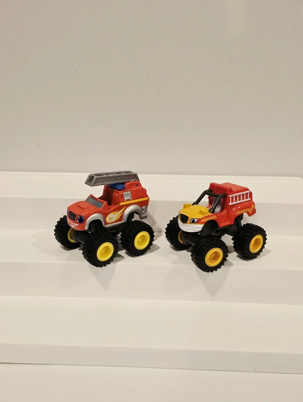 Blaze and the Monster Machines Diecast Rescue Series Set